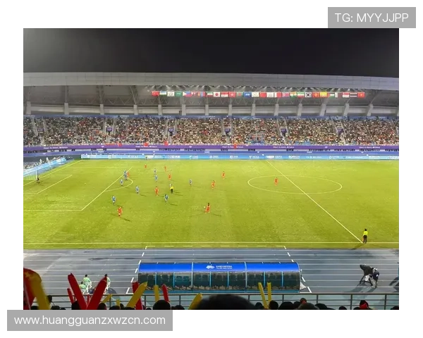 皇冠电竞足球直播带你走进足球世界感受现场般的激烈比赛氛围 皇冠电竞足球直播带你走进足球世界感受现场般的激烈比赛氛围