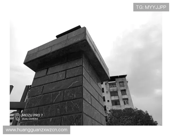 皇冠24500比分手机版提供及时的比分推送通知服务，确保用户不错过每一个精彩瞬间和关键比赛时刻